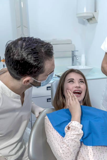 Best Tooth Infection Emergency Dentist  in Alpena, MI